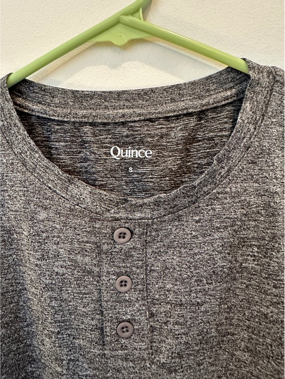 Men Small Quince Henley Gray - Picture 2 of 4